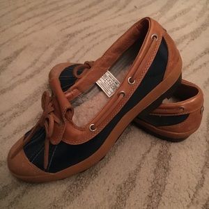 Women's UGG waterproof